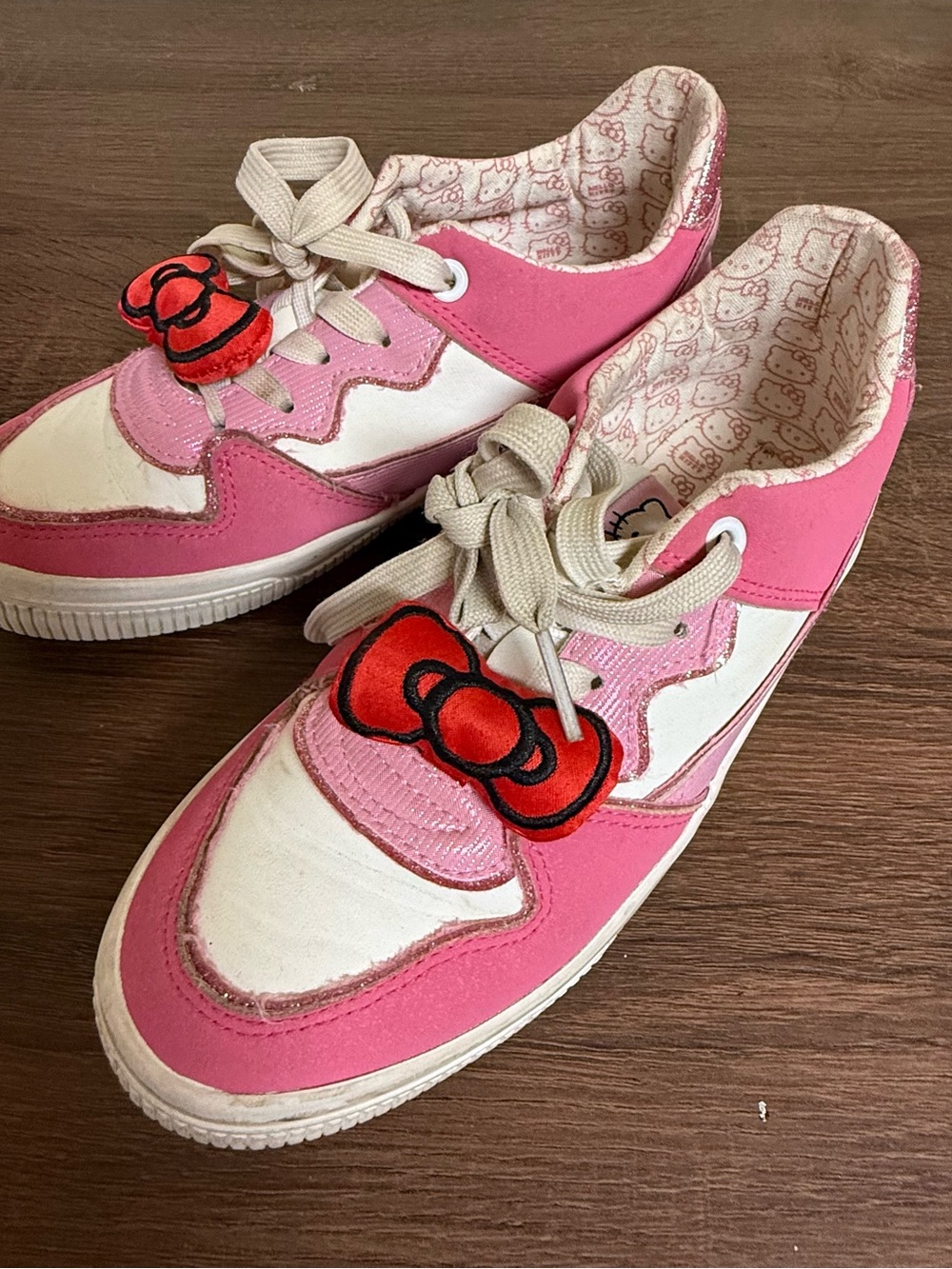Sanrio Kids Pink White Hello Kitty Accent Sneakers